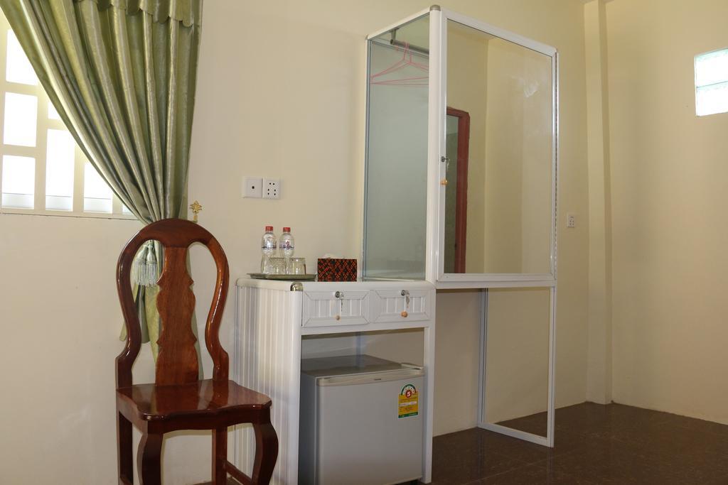 The Moonflower Bungalow Ξενοδοχείο Σίχανουκβιλ Εξωτερικό φωτογραφία
