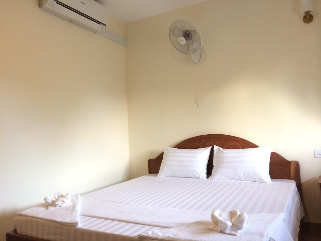 The Moonflower Bungalow Ξενοδοχείο Σίχανουκβιλ Εξωτερικό φωτογραφία