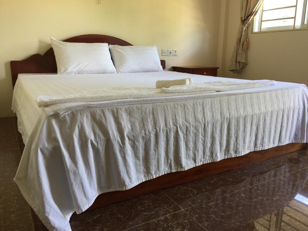 The Moonflower Bungalow Ξενοδοχείο Σίχανουκβιλ Εξωτερικό φωτογραφία